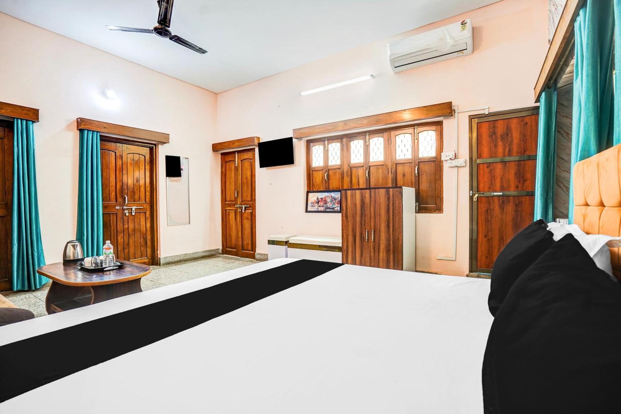 Super Hotel O Dakshin Dwar Formerly Radha Krishna Niwas Puri Exterior foto